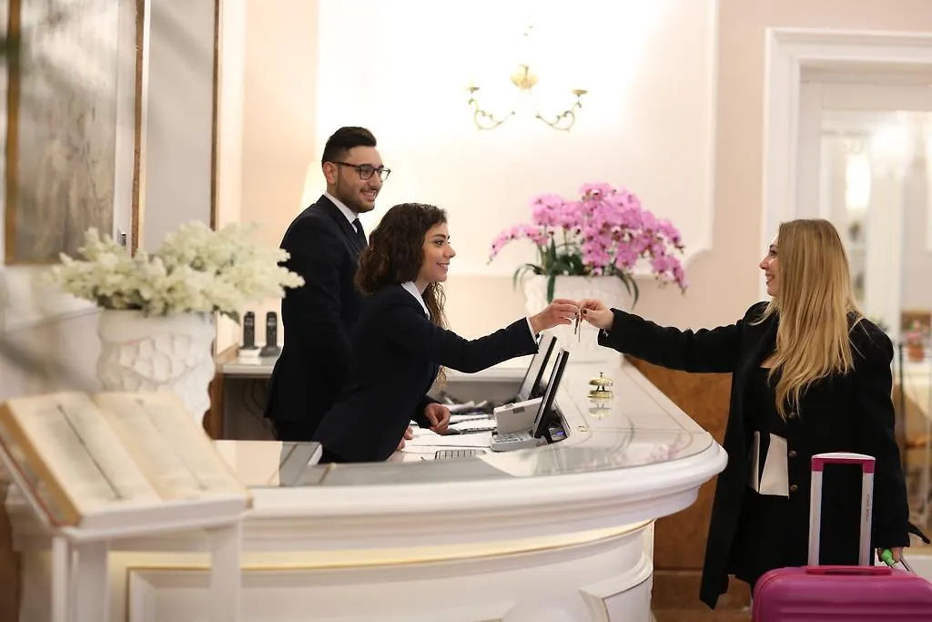 Hotel Vergilius Billia Naples