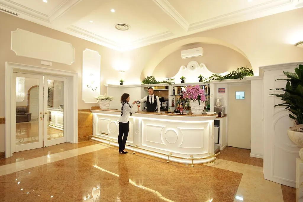 Hotel Vergilius Billia Неаполь