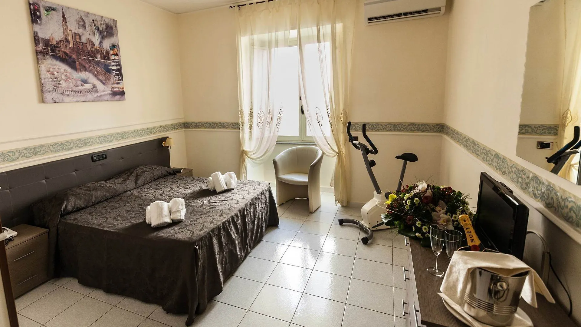 Hotel Vergilius Billia Неаполь