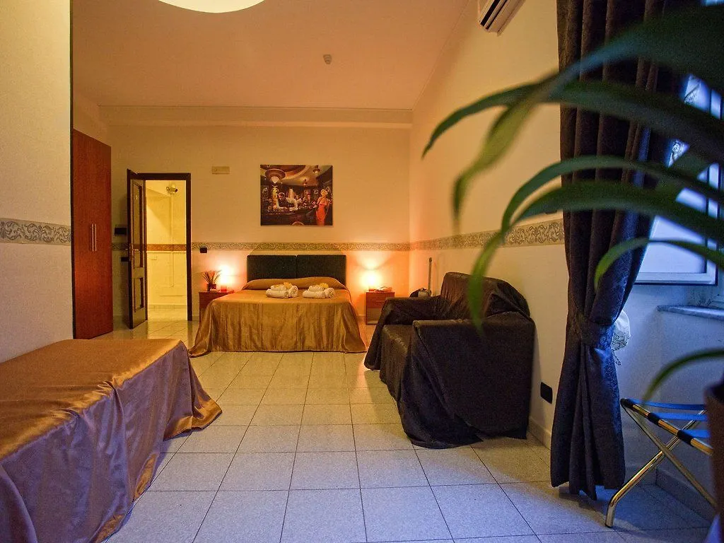 Hotel Vergilius Billia Неаполь