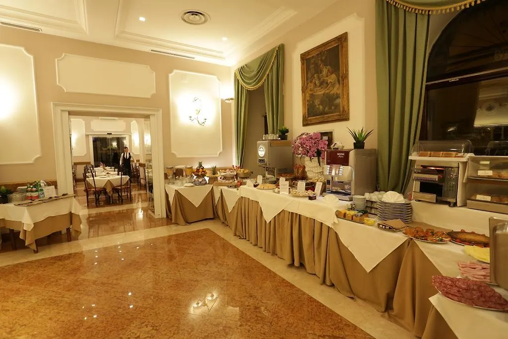 Hotel Vergilius Billia Naples 4*,
